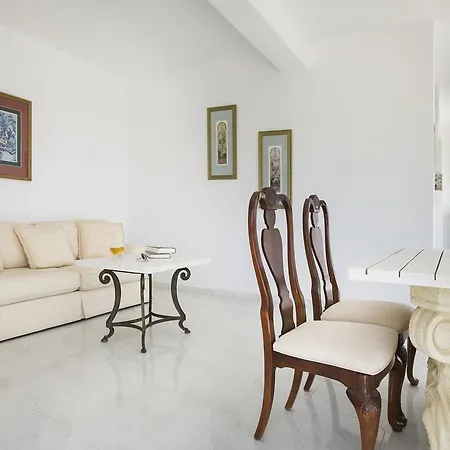 Villa Afrodite